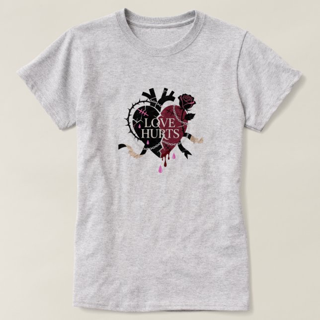 Gothic Love Hurts Broken Heart T-Shirt (Design vorne)