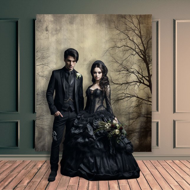 Gothic Moody Scenes Dark Forest Cream & Black Wandteppich (Von Creator hochgeladen)