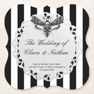Gothic Moth Skull Hochzeit – Dunkle Eleganz Untersetzer