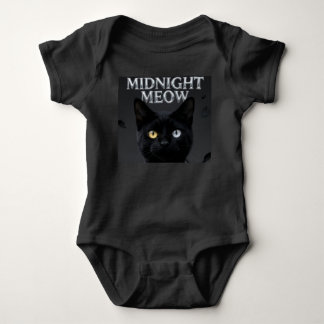 Gothic Mystic: Coole schwarze Katze mit Heterochro Baby Strampler