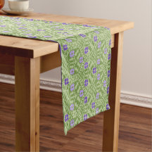 Gothic Revival Floral 14" X 72" Tischläufer