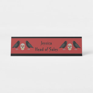 Gothic Skull and Guardian Ravens Halloween Custom Schreibtischnamensplakette