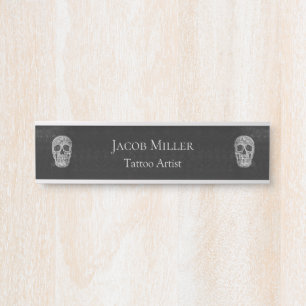Gothic Skull Kopf Schwarz und Weiß Tattoo Künstl Türschild