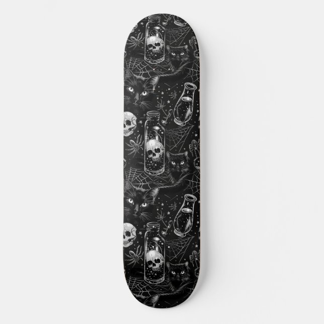 Gothic Skulls Black Cats and Spiders Skateboard (Vorderseite)