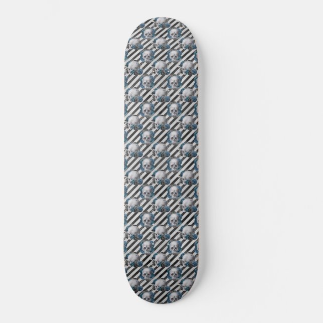 Gothic Skulls Blue Flowers Skateboard (Vorderseite)