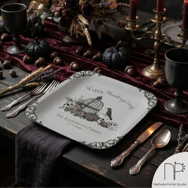 Gothic Skulls, Pumpkin & Herbstlaubs Erntedank Pappteller (This gray gothic thanksgiving paper plate features hand-drawn victorians art for elegant parties.)