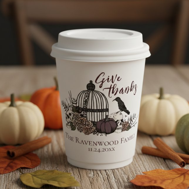 Gothic Skulls & Rose Danke an die Freundschaft Pappbecher (Fall Party White Give Thanks Gothic Thanksgiving Paper Cups. Vintage Skull, Birdcage, Pumpkin & Rose)