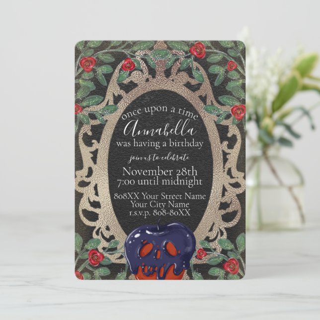 Gothic Snow White Mairy Tale Themenparty Einladung (Stehend Vorderseite)