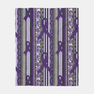 Gothic-Spitze-Blumen-Lavendel-Epilepsie-Bewusstsei Fleecedecke
