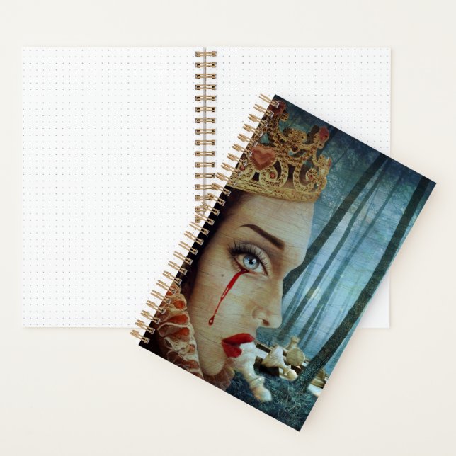 Gothic Surreal Unique Collage Sad Queen of Hearts Notizbuch (Innen)