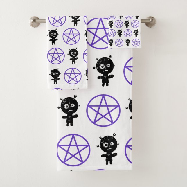 Gothic Voodoo Doll and Pentagram Badhandtuch Set (Insitu)