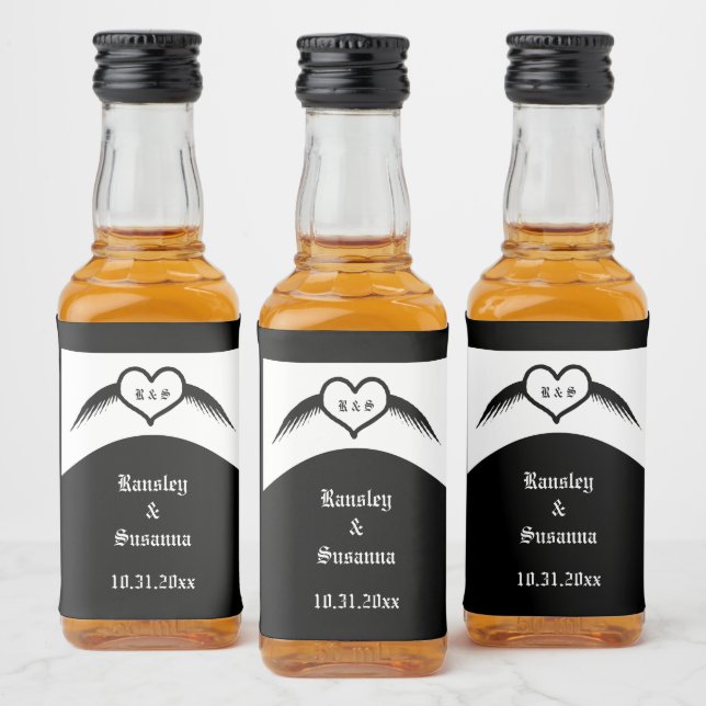 Gothic Wedding Flügelherz Mit Monogramm Alkoholflaschenetikett (Flaschen)