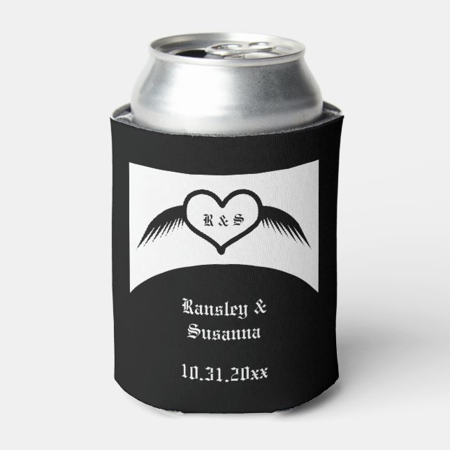 Gothic Wedding Flügelherz Mit Monogramm Dosenkühler (Kanne Vorderseite)