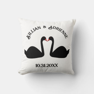 Gothic Wedding Kissing Black Swans Custom Kissen