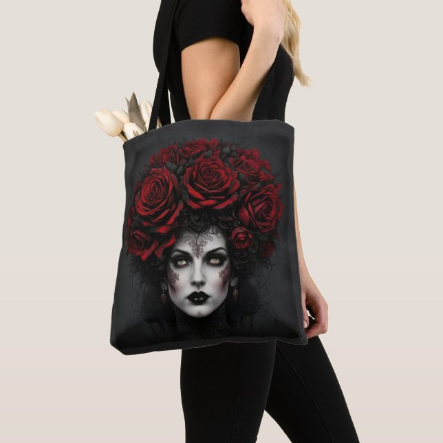 Gothische Frau Tasche (Von Nahem)