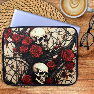 Gothische Schädel und rote Rosen Laptopschutzhülle