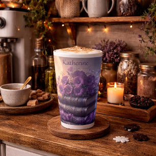 Gothisches Buch Lila Blumenmuster Milchtasse