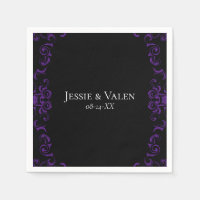 Gotische Hochzeit lila & schwarz