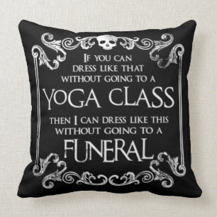 Gotische Kleidung Kissen