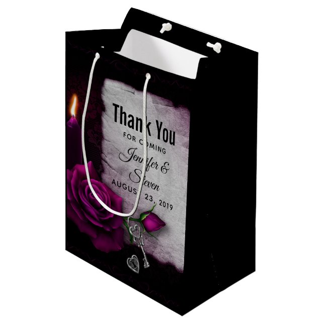 Gotische Rose, Kerze, Pergament und Locket-Hochzei Mittlere Geschenktüte (Vorderseite Schrägansicht)