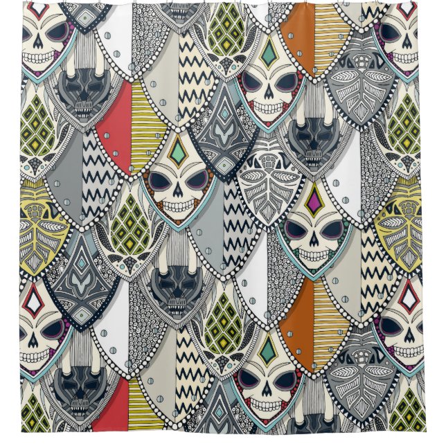 gotische Schilde Duschvorhang (Vorderseite)