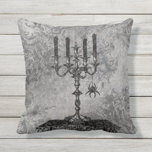 Gotischer Kerzenständer mit Spinne, Halloween Kissen