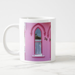 Gotisches Fenster und Schnee - Martha's Vineyard Jumbo-Tasse