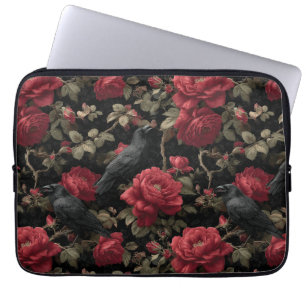 Gotisches Muster mit Rote Rosen und Krähen Laptopschutzhülle
