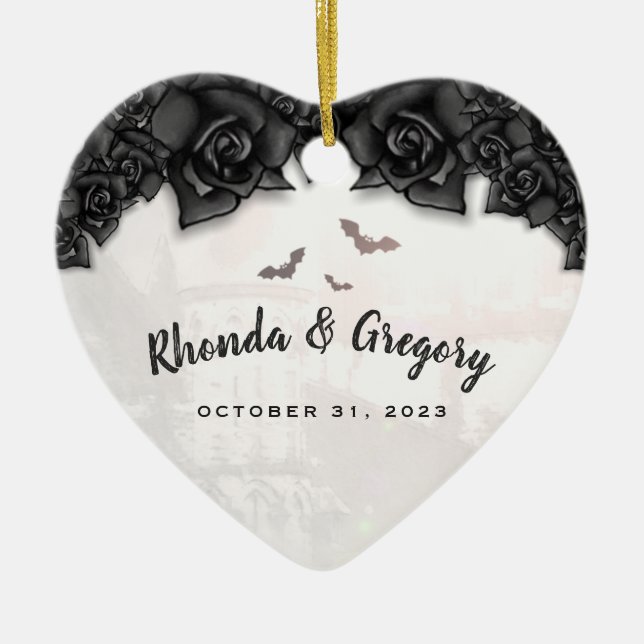 Gotisches schwarzes Rosen-u. Keramik Ornament (Vorne)