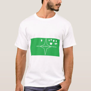 GOTT ist gut, da JESUS im Fleisch mit Herzen kam T-Shirt