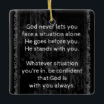 Gott ist immer bei dir, nie allein keramikornament<br><div class="desc">Ermutigend inspirierend Die Wahrheit über Gott wrap dich in Gottes Versprechen für Trost und Frieden. Große Erinnerung für den Alltag</div>