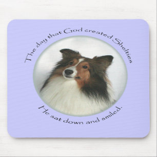 Gott lächelte Sheltie Mousepad