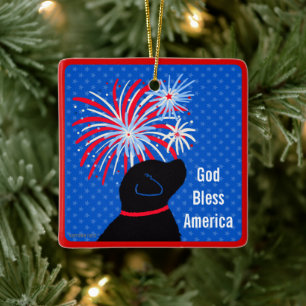 Gott segne Amerika Schwarzer Hund Feuerwerk-Christ Keramikornament