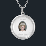 Gott segne Prinzessin Diana - Erinnerung Versilberte Kette<br><div class="desc">HRH Diana,  Prinzessin von Wales - Erinnerung. Text: Gott segne Prinzessin Diana 1. Juli 1961 - 31. August 1997. Berufliches Foto,  das aus der Originalkamera importiert wird,  um eine bestmögliche Bildqualität auf Ihren Geschenkartikeln zu gewährleisten. Copyright © Picturestation 1985/2010 Alle Rechte vorbehalten. Registriert beim UK Copyright Service. Registernummer: 284701632.</div>