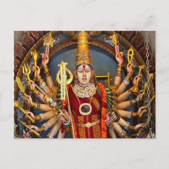 Göttin mit vielen Waffen Postkarte (Vorderseite)