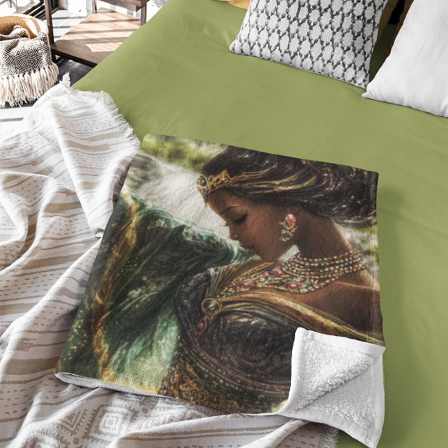 Göttin verzaubern durch magischen Wasserfall Fleecedecke (Von Creator hochgeladen)