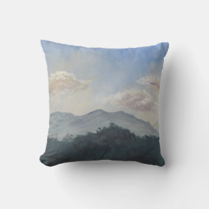 Gouache Blue Mountains: Lebhafte Naturlandschaft Kissen