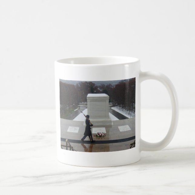 Grab des unbekannten Soldaten Kaffeetasse (Rechts)