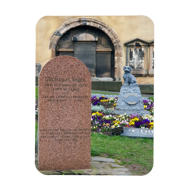 Grab und Schrein für Bobby in Greyfriars Kirkyard Magnet (Vertikal)