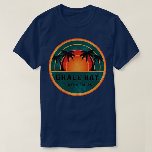 Grace Bay Turks Caicos Beach Retro Sunset T-Shirt (Design vorne)