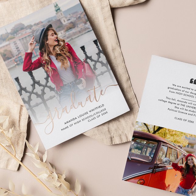 Grad 2023 Photo Graduation Gold Foil Faire-part (Graduation 2024 Photo Rose Gold Script Announcement)