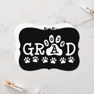 grad 2024 Schwarz-weißer Paw Prints Abschluss Einladung