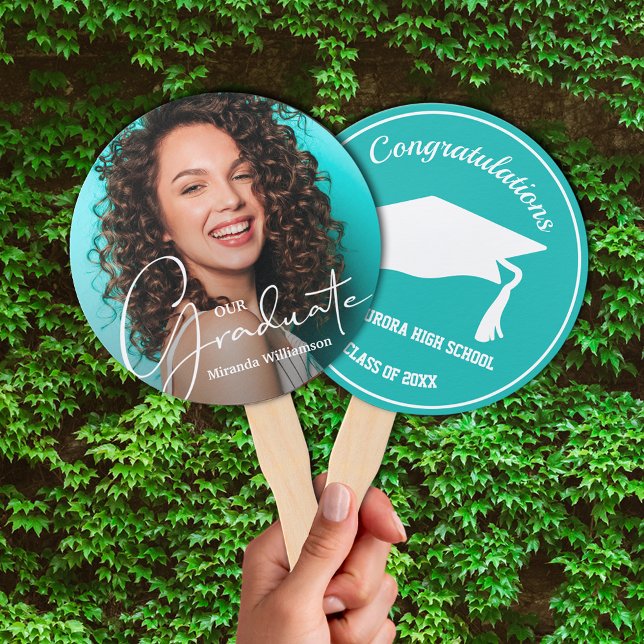 Grad Cap Modernes Graduate Foto Türkis Fächer (Keep cool on graduation day or at your party with these photo double-sided hand fans.)