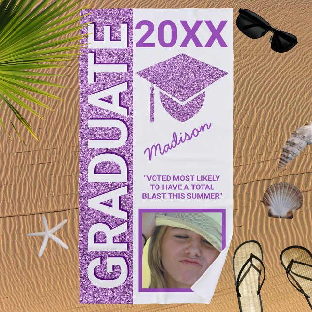 Grad Glam Lila Cap Sommer Foto Typografie Strandtuch (Von Creator hochgeladen)
