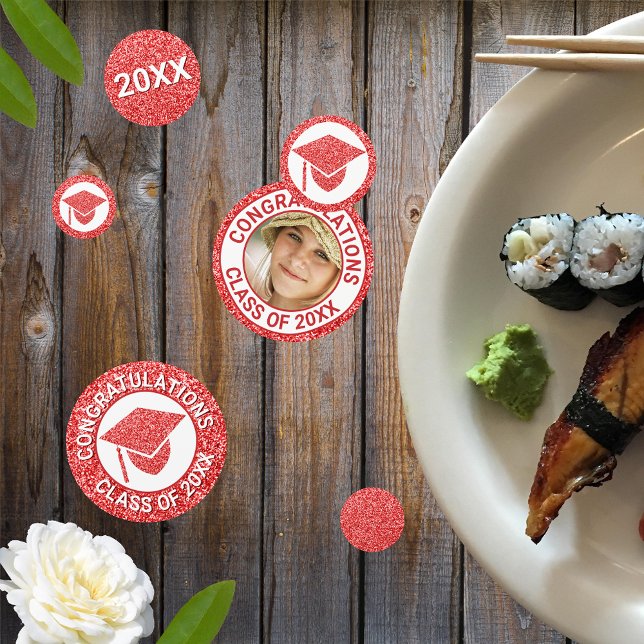 Grad Glam Red Cap Foto Graduation Party Konfetti (Von Creator hochgeladen)