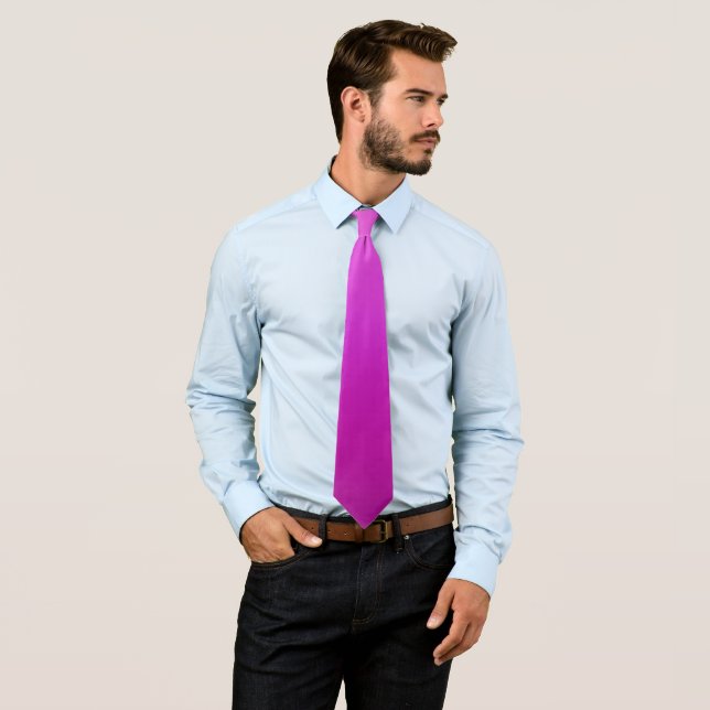 Gradient Magenta Chaud, Hommes Cravate Mariage Sil (En situation)