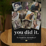 Graduate Foto Collage Plaque Fotoplatte<br><div class="desc">Abschluss Bildplaque mit einer Collage aus Foto von 10 Fotos für Sie, um mit Ihrem eigenen zu ersetzen, das Sprichwort "Sie haben es getan. Sie glaubte, sie könnte, so tat sie", ihren Namen, Schule, Klassenjahr und eine Mörtel-Kappe.</div>