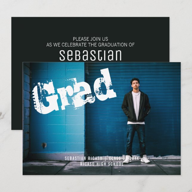 Graduate Foto Personalisiert Graffiti Dark Gray Einladung (Vorne/Hinten)