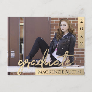 Graduate Gold Script Elegantes Abschluss Foto Postkarte