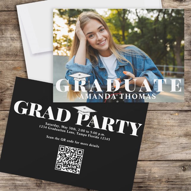 Graduate Modern Foto Simple Typografy Black Einladung (Von Creator hochgeladen)